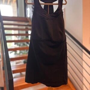 Lululemon Black Athletic Racerback Cutout tank- size 4